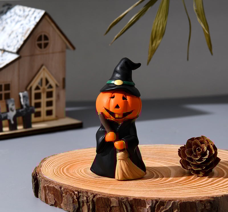 💥Hot Sale💥Halloween Pumpkin Man Holiday Party Home Desktop Decoration Spooky Doll Resin Small Ornament