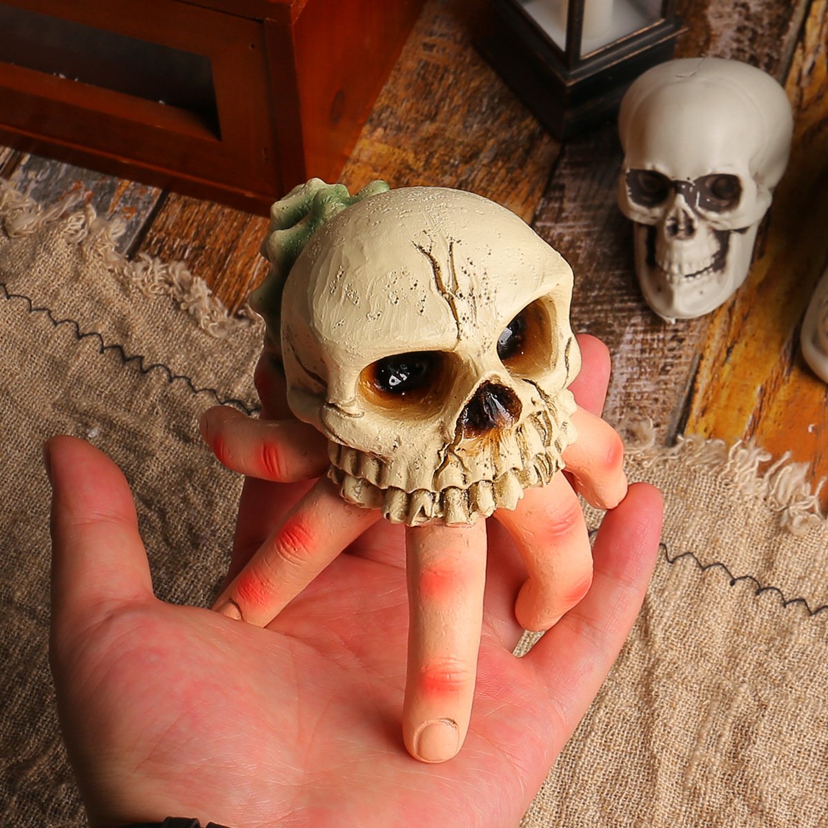 Halloween skull simulation hand horror yard ornament ghost festival skeleton conch ghost hand spoof decorations