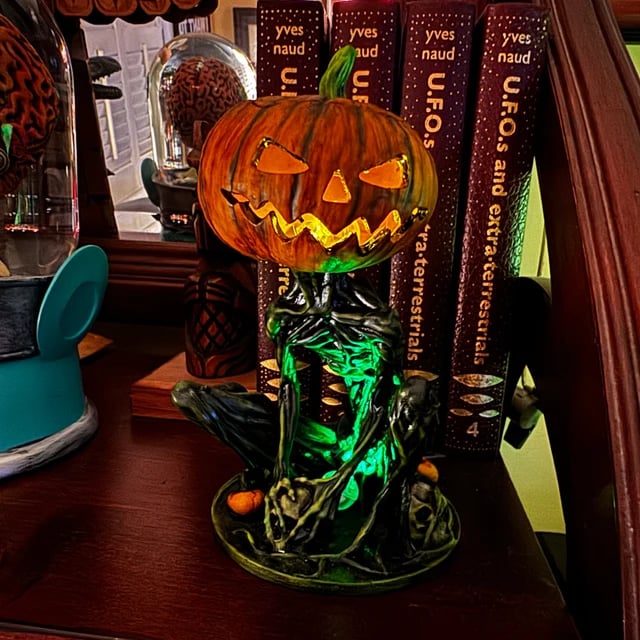 🎃Halloween Horror Original Swamp Monster Pumpkin Head Walking Dead Creature Tealight Lantern Box Ghoul Monster Made in USA🎃